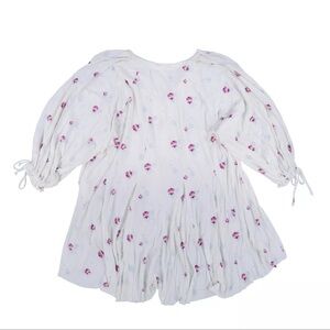 Free Peoplee 3/4 sleeve flowy button neck floral top, Size S
